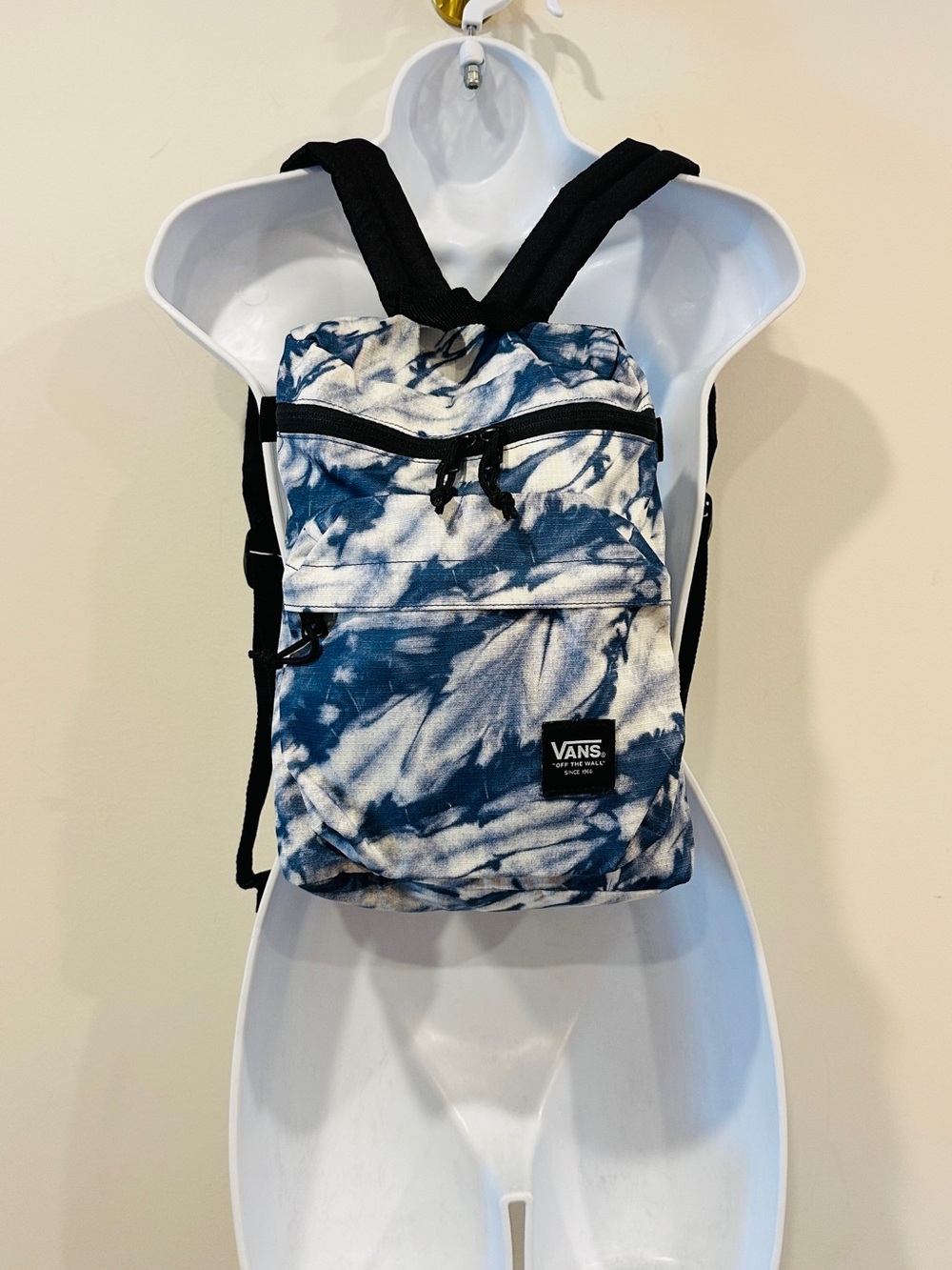 Vans "Off The Wall" Blue & White Tie Dye Backpack - Picture 2 of 9